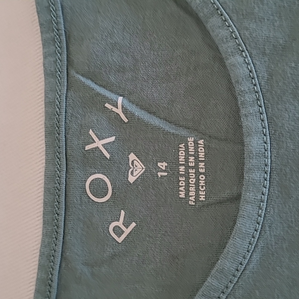 Roxy | Tank Top - Picture 5 of 8